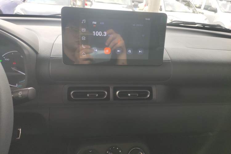 Used Wuling Hongguang New Energy 2025 Extended-Range Hybrid 50KM Comfort Version