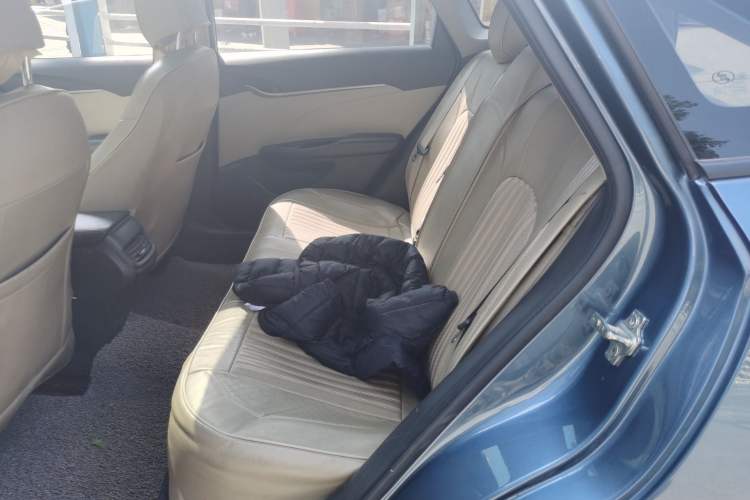 Used Buick GT 2015 15N Automatic Elite Version