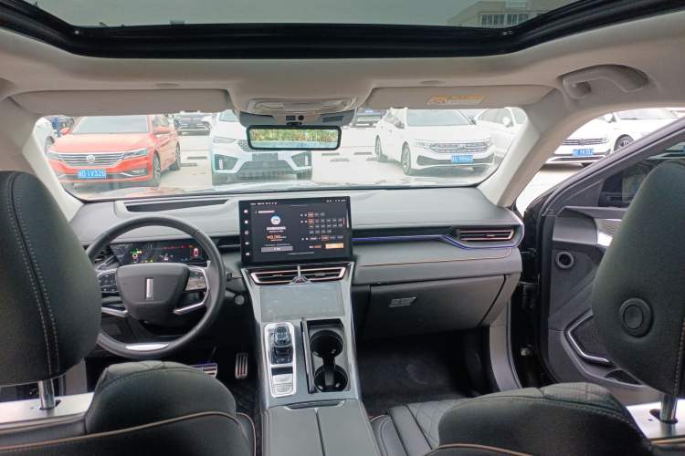 Used Wey Mocha 2021 2.0T Four-Wheel Drive Premium Edition
