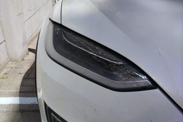 Used Tesla Model X 2017 X 100D Long Range Edition Right Front Headlight