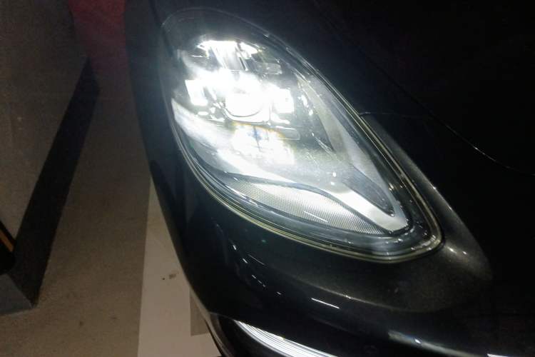 Used Porsche Panamera 2021 Panamera 2.9T Right Front Headlight