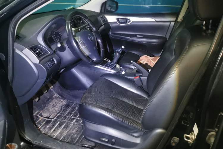 Used Nissan Sylphy 2012 1.6 XL Manual Luxury Edition Driver Seat