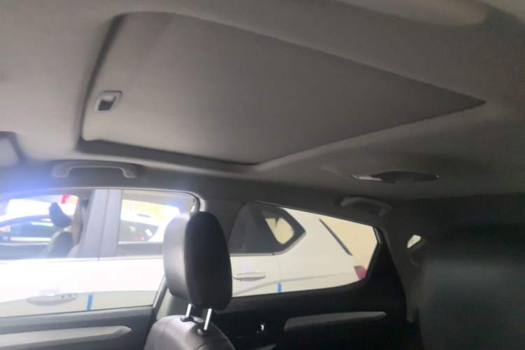 Used JAC Group Refine S3 2016 1.5L Manual Luxury Smart Version
