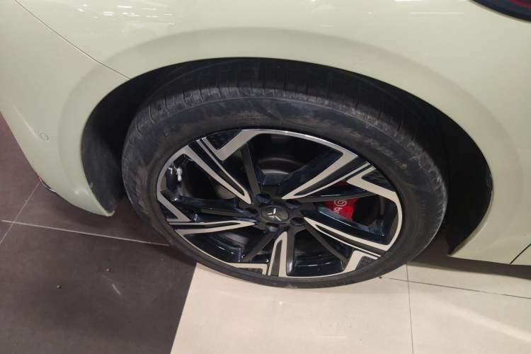 Used Hongqi EH7 2024 760 Pro+ Four-Wheel Drive Version