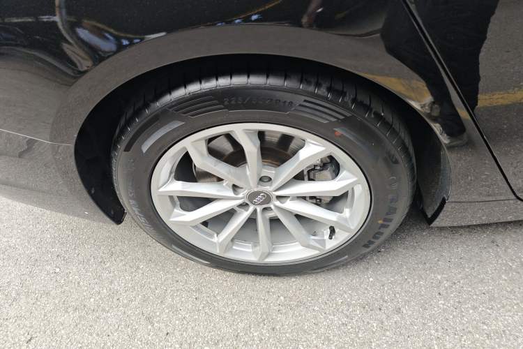 Used Audi A6L 2021 40 TFSI Luxury Prestige Edition Right Rear Wheel Hub