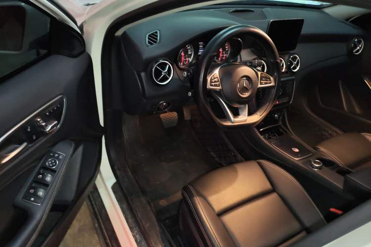 Used Mercedes-Benz GLA 2019 GLA 200 Fashion Model