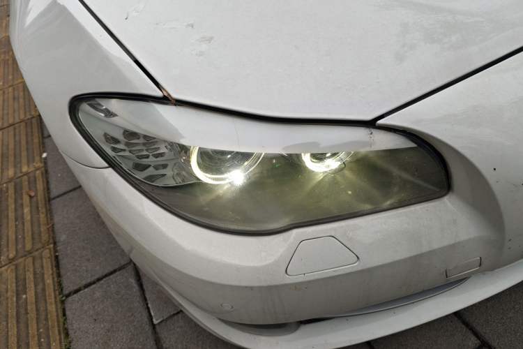 Used BMW 5 Series 2012 520Li Elegant Edition Right Front Headlight