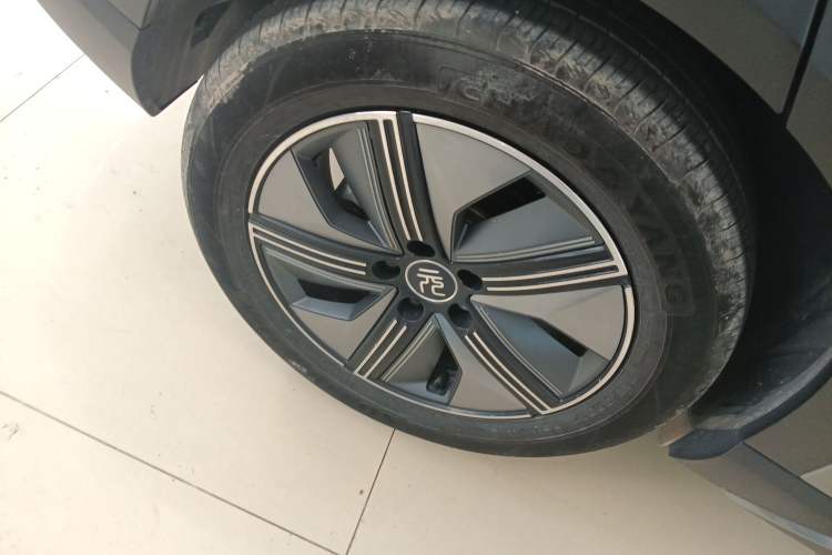 Used BYD Yuan UP 2024 401KM Beyond Edition Right Rear Wheel Hub