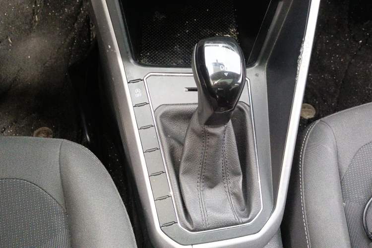 Used Volkswagen Polo 2019 Plus 1.5L Automatic Panoramic Enjoyment Edition Gear Lever