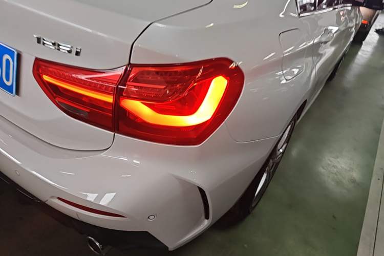 Used BMW 1 Series 2020 125i Leading Model M Sport Package