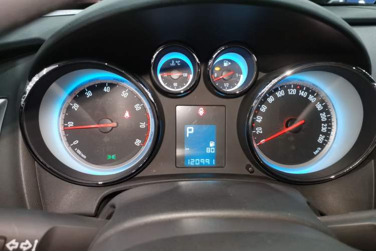 Used Buick GT 2013 GT 1.6T Automatic Fashion Sport Edition