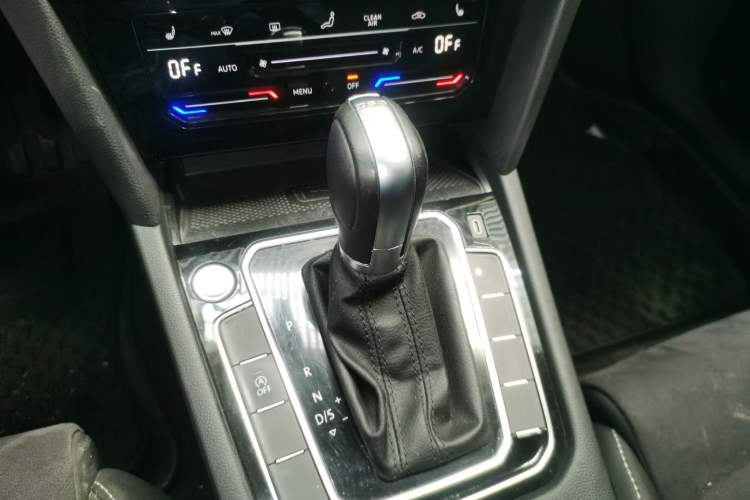 Used Volkswagen Magotan 2020 330TSI DSG Luxury Edition
