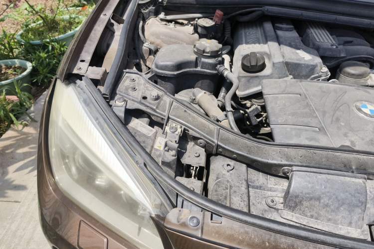 Used BMW X1 2012 sDrive18i Luxury Edition
