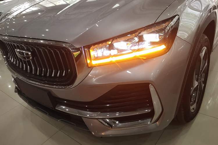 Used Geely Auto Monjaro L 2024 2.0TD High-Power Automatic Two-Wheel Drive Yunqi Version
