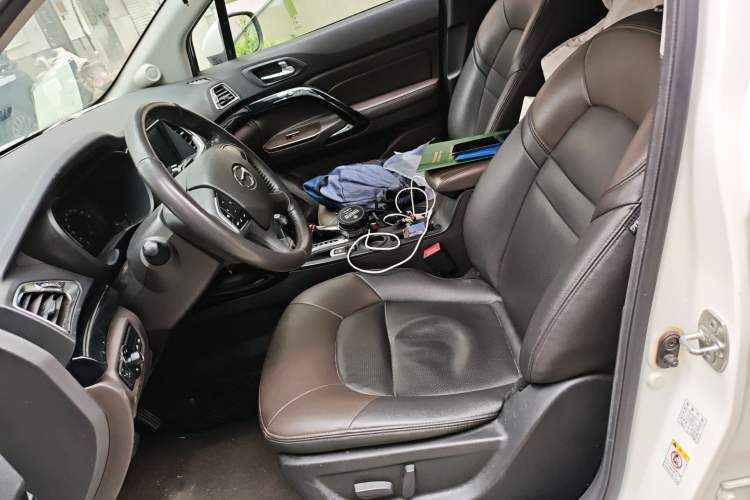 Used GAC Trumpchi GS4 2017 235T Automatic Two-Wheel Drive Luxury Smart Connectivity Version Left Front Seat