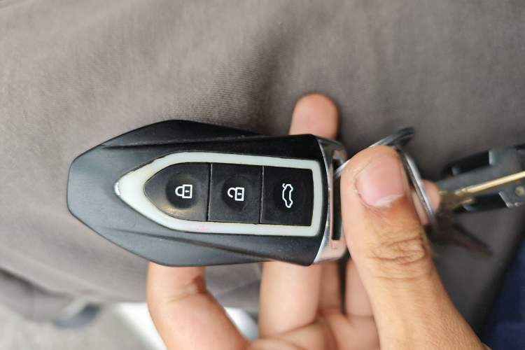 Used Zotye SR9 2017 2.0T Automatic Ultimate Edition
