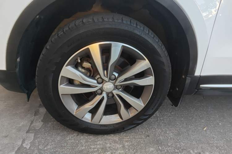 Used Geely Auto Emgrand X7 Sport 2016 1.8TD Automatic All-Wheel-Drive ZhiZun Edition