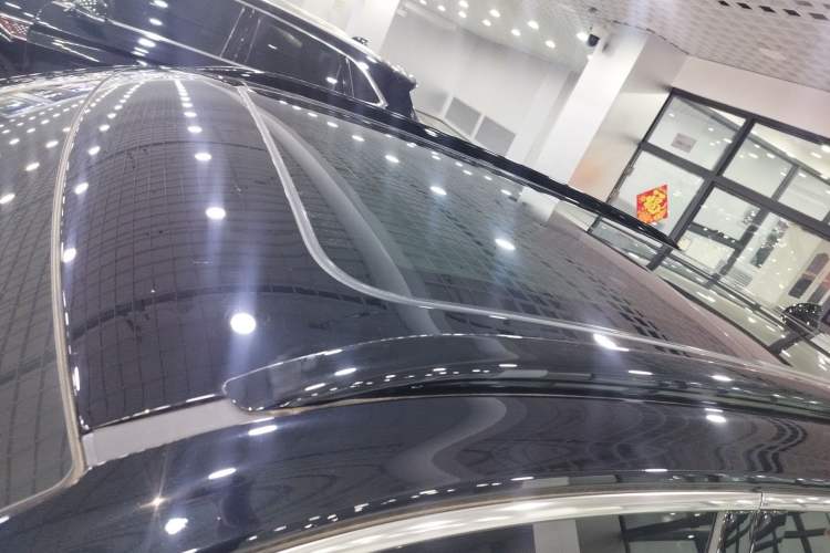 Used Hongqi HS5 2025 2.0T Two-Wheel-Drive Xuan Ying Edition Roof