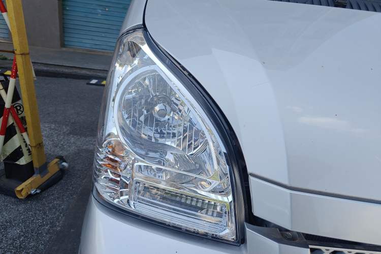 Used Wuling Rongguang 2021 1.5L Extended Standard Version with Air Conditioning – L3C