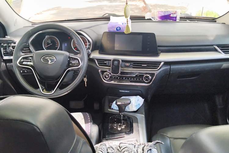 Used Soueast DX5 2019 1.5T CVT Luxury Model
