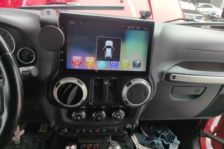 Used Jeep Wrangler 2012 3.6L Rubicon two-door model Audio And AC Panel