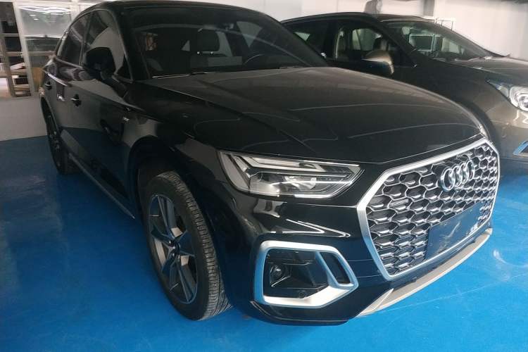 Used Audi Q5L Sportback 2022 40 TFSI Luxury Model
