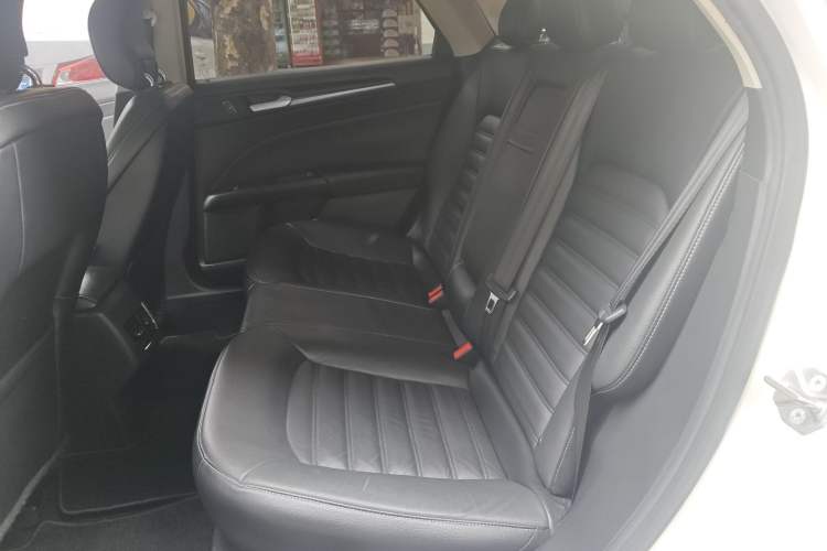 Used Ford Mondeo 2017 EcoBoost 180 Stylish Model
