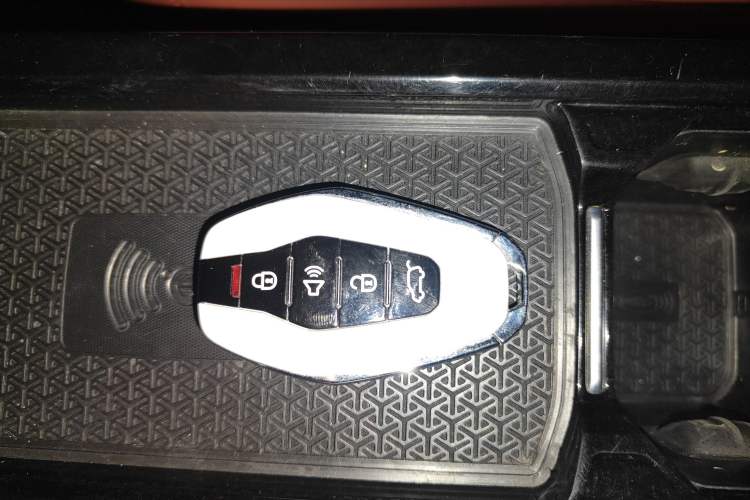 Used JETOUR X70 PLUS 2023 1.6T DCT Stronger PRO 7-Seater Interior 1