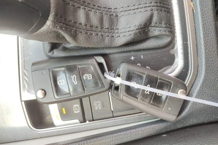 Used Volkswagen Golf Sportsvan 2016 1.6L Automatic Comfort Model