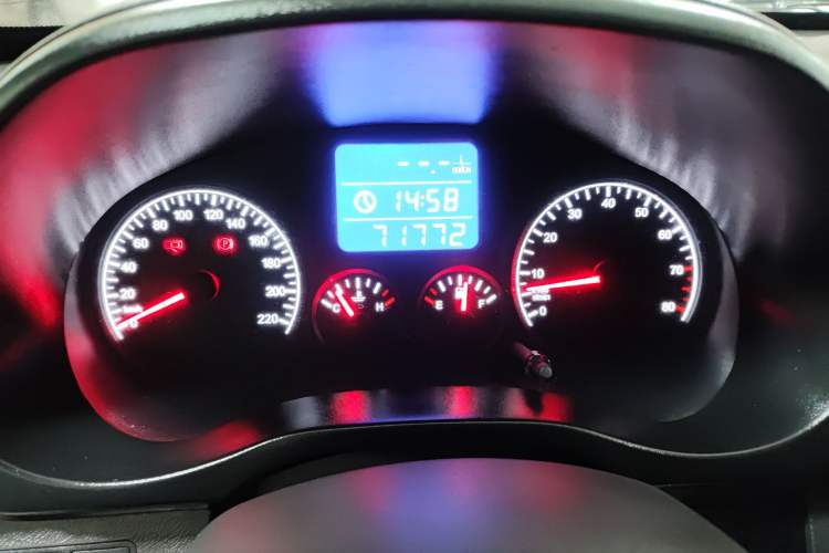 Used Chery Tiggo 3 2015 1.6L Manual Zhishang Commemorative Edition Instrument Cluster