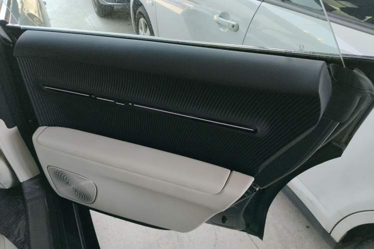 Used Avatr 12 2025 Max Extended-Range Edition