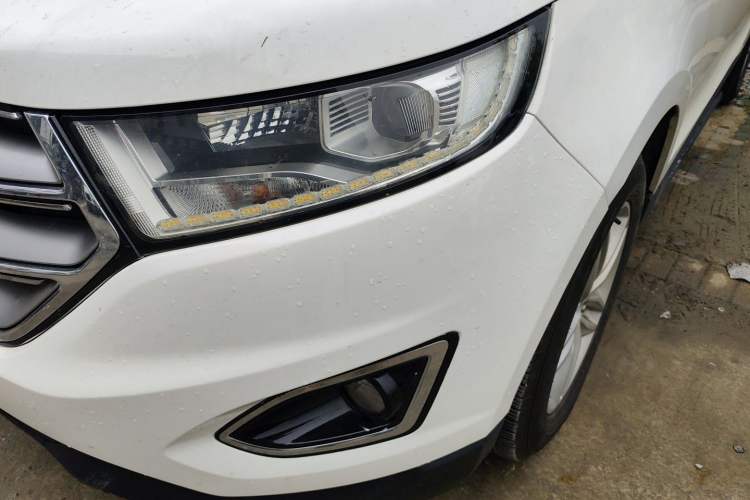 Used Ford Edge 2017 EcoBoost 245 Two-Drive Platinum Edition 5 Seats Left Front Headlight