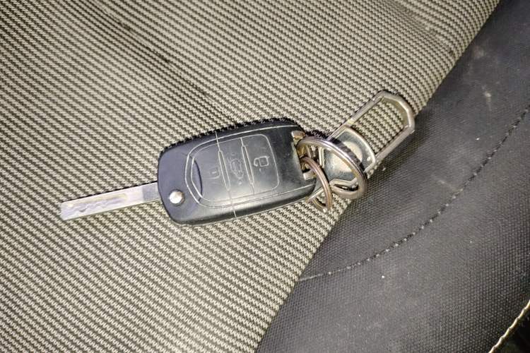 Used Wuling Hongguang 2019 1.5L S Basic Version China VI Standard LAR
