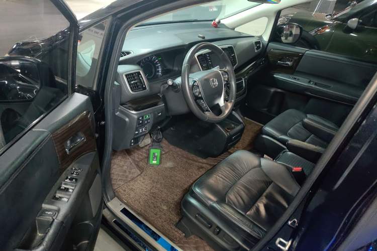 Used Honda Odyssey 2019 2.0L Rui-Zunxiang Edition