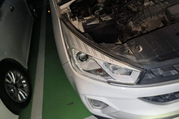 Used Wuling Hongguang S3 2018 1.5L Manual Comfort Model China V Standard