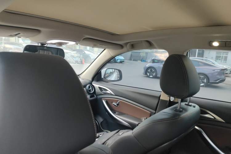 Used BYD Song New Energy 2017 Song EV300 Prestige Model Headliner