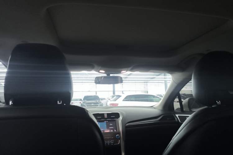 Used Ford Mondeo New Energy 2018 2.0 PHEV Smart-Controlled Fashion Edition China VI Standard