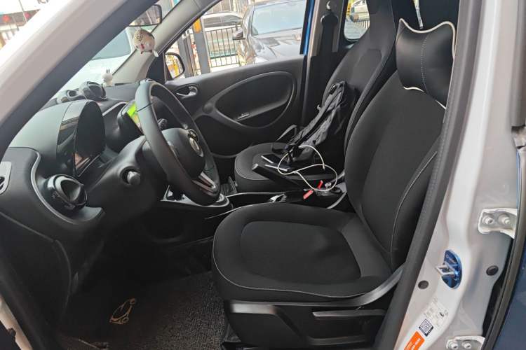 Used smart forfour 2018 1.0L 52kW Passion Edition