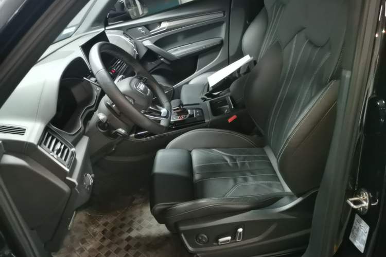 Used Audi Q5L 2024 45 TFSI Luxury Dynamic Model
