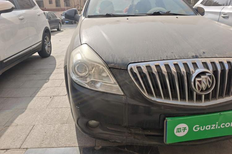 Used Buick Excelle 2013 1.5L Manual Classic Model
