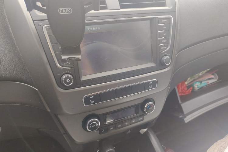 Used Geely Auto GX7 2013 1.8L Manual Luxury Model