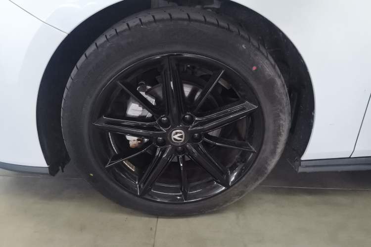 Used CHANGAN UNI-V 2023 1.5T Prestige Model
