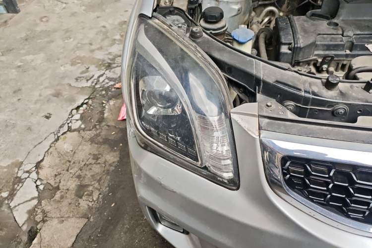 Used Kia Sportage 2013 2.0L Manual Two-Wheel Drive GL Trim
