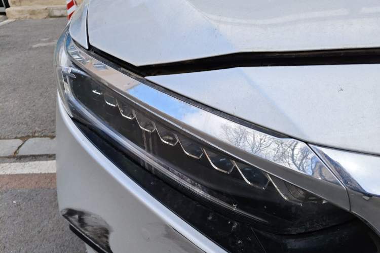 Used Honda Accord 2018 Rui·Hybrid 2.0L Rui Zhi Edition China VI Right Front Headlight