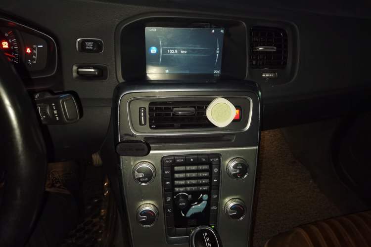 Used Volvo S60 2015 S60L 2.0T Smart Drive Edition
