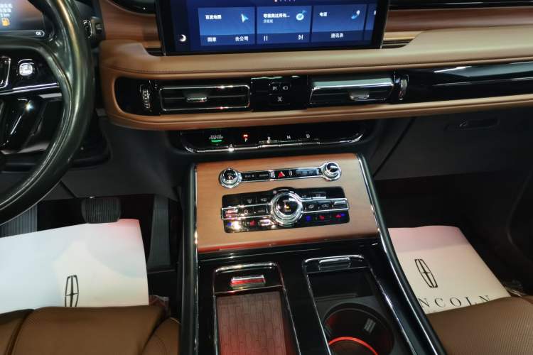 Used Lincoln Aviator 2022 3.0T V6 Four-Wheel Drive Luxury Edition