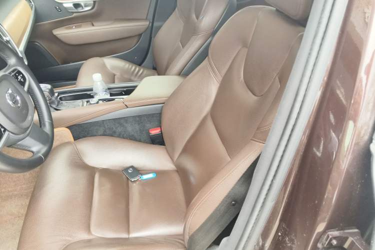 Used Volvo S90 2019 T5 Zhiyi Edition
