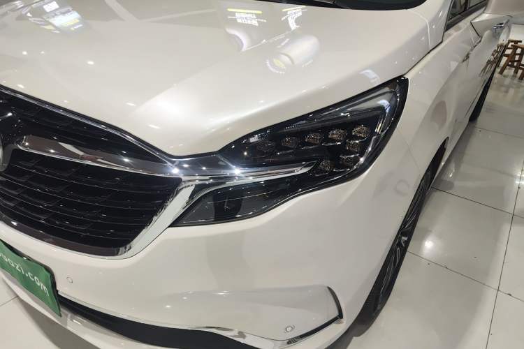 Used Buick GL8 2022 ES Land Cruiser 653T Luxury Model