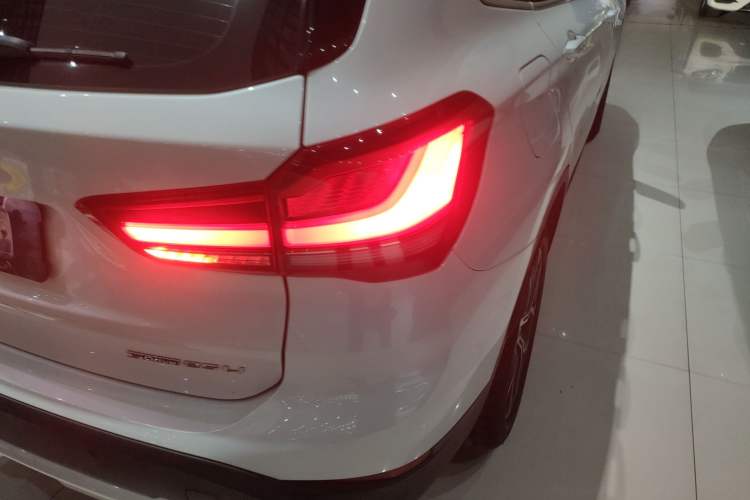 Used BMW X1 2021 sDrive25Li Leading Model Exterior 2