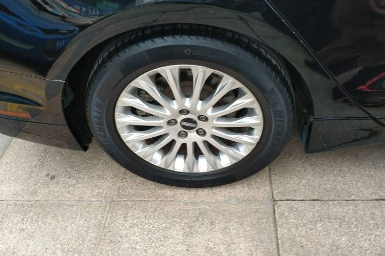 Used Lincoln MKZ 2014 2.0T Luxury Edition
